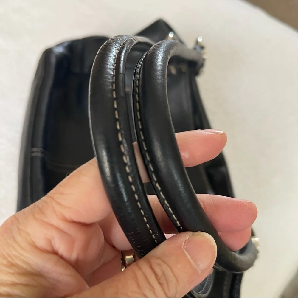 TIGNANELLO Black Pebbled Supple Leather Handbag Purse.